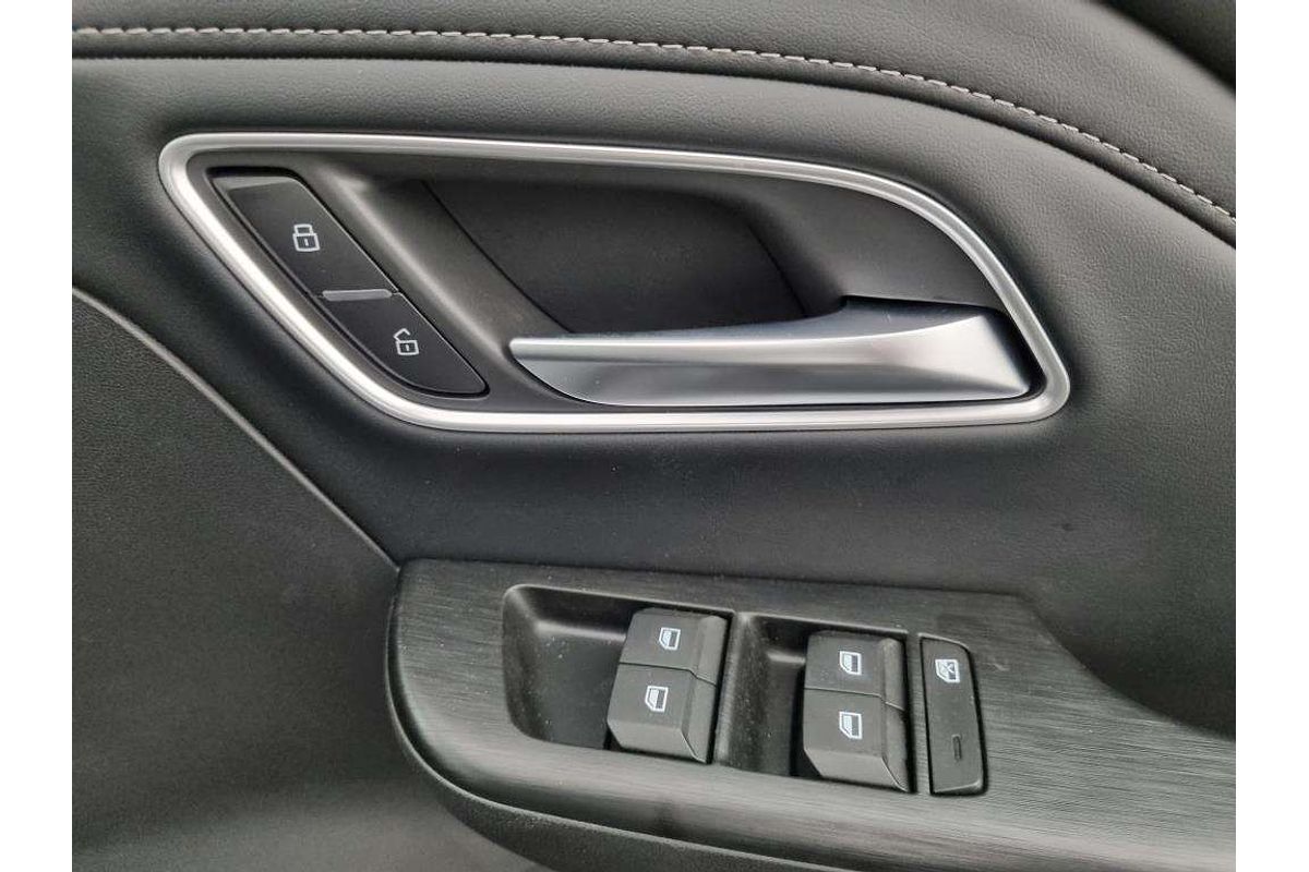 2025 MG ZS Essence ZS32