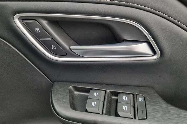 2025 MG ZS Essence ZS32