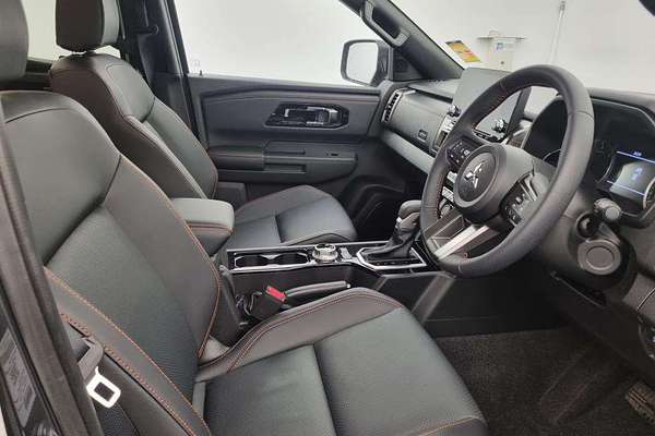 2024 Mitsubishi Triton GSR MV 4X4