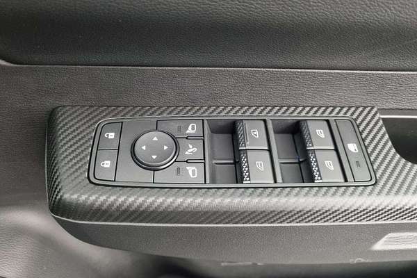 2024 Mitsubishi Triton GSR MV 4X4