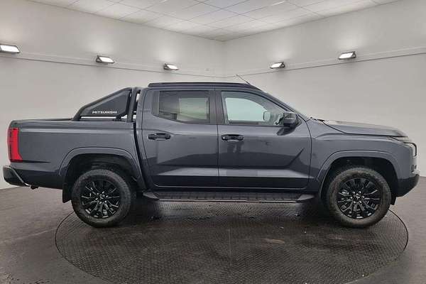 2024 Mitsubishi Triton GSR MV 4X4