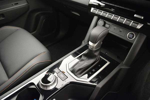 2024 Mitsubishi Triton GSR MV 4X4