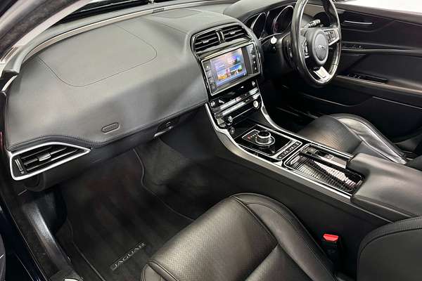 2017 Jaguar XE 20D PORTFOLIO 2.0D