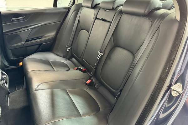2017 Jaguar XE 20D PORTFOLIO 2.0D