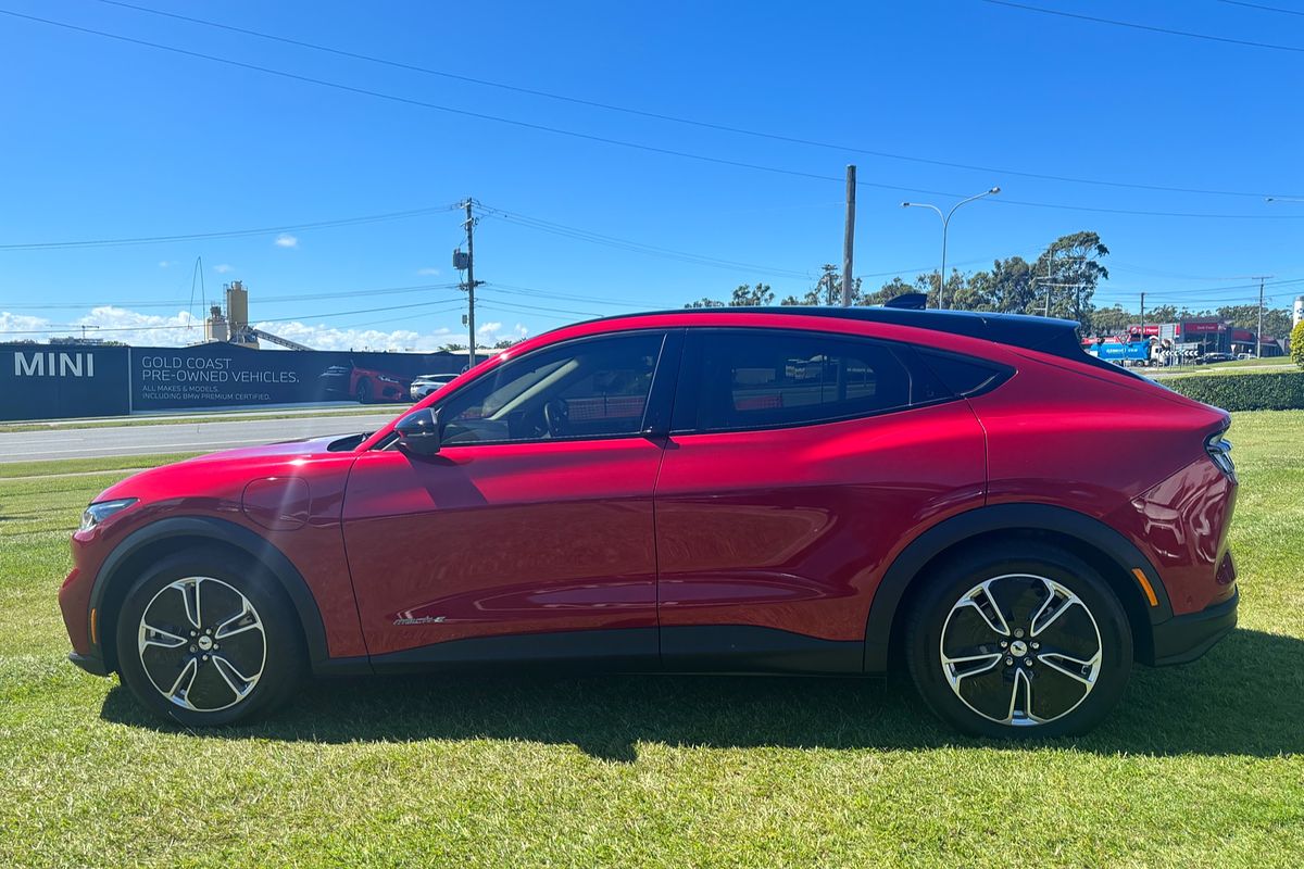 2023 Ford Mustang Mach-E Select