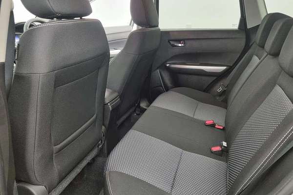 2024 Suzuki Vitara LY Series II