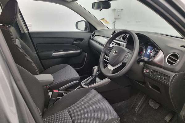 2024 Suzuki Vitara LY Series II