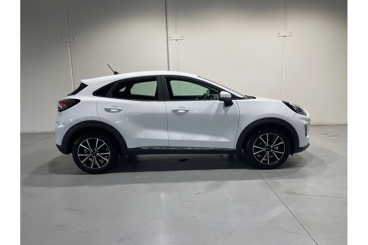 2023 Ford Puma  JK