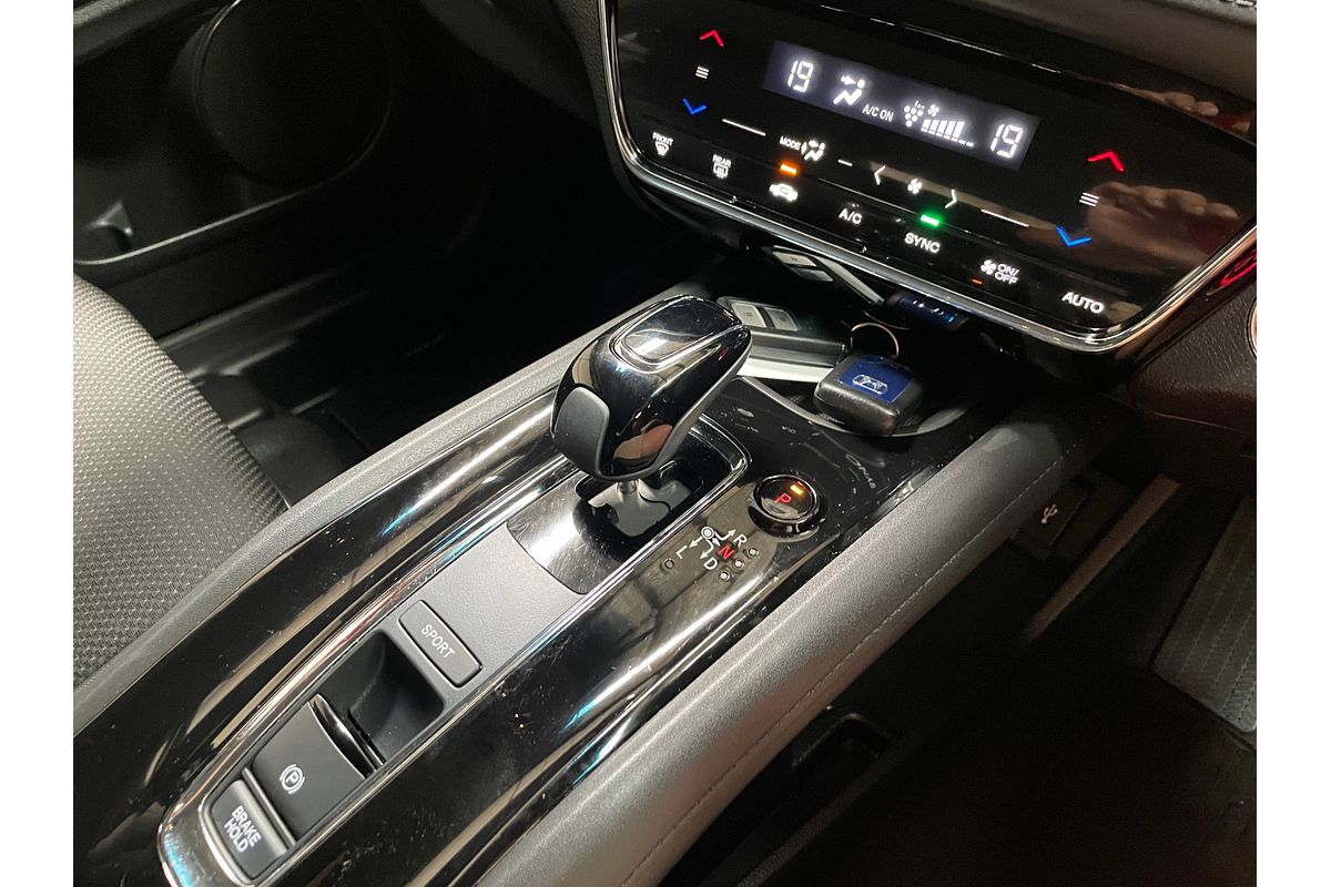 2019 Honda Vezel  RU3