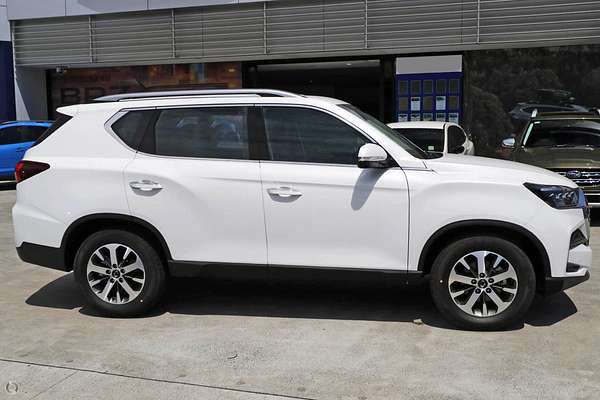 2024 SsangYong Rexton ELX Y461