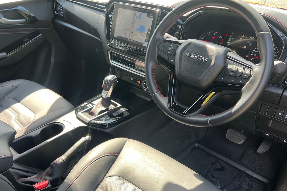 2023 Isuzu D-MAX X-TERRAIN 4X4