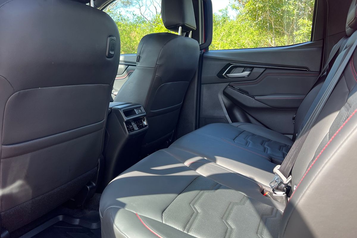 2023 Isuzu D-MAX X-TERRAIN 4X4