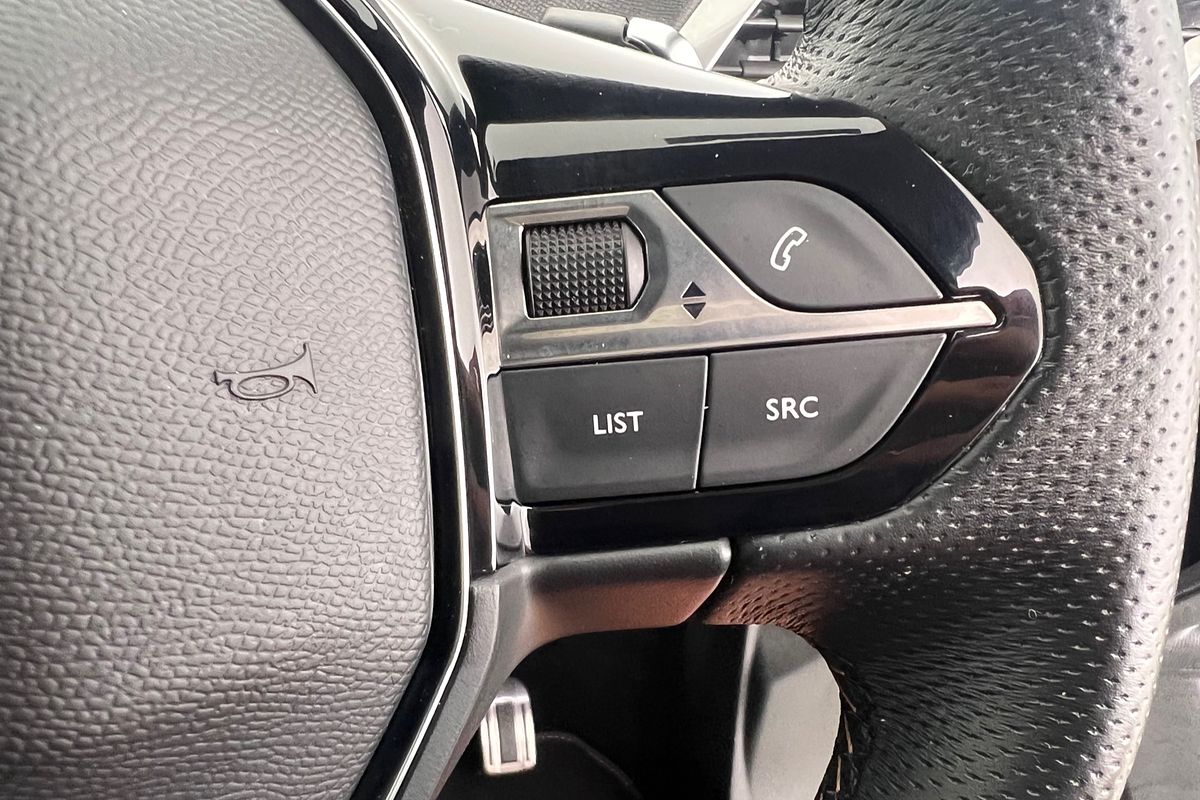 2022 Peugeot 3008 GT Sport P84