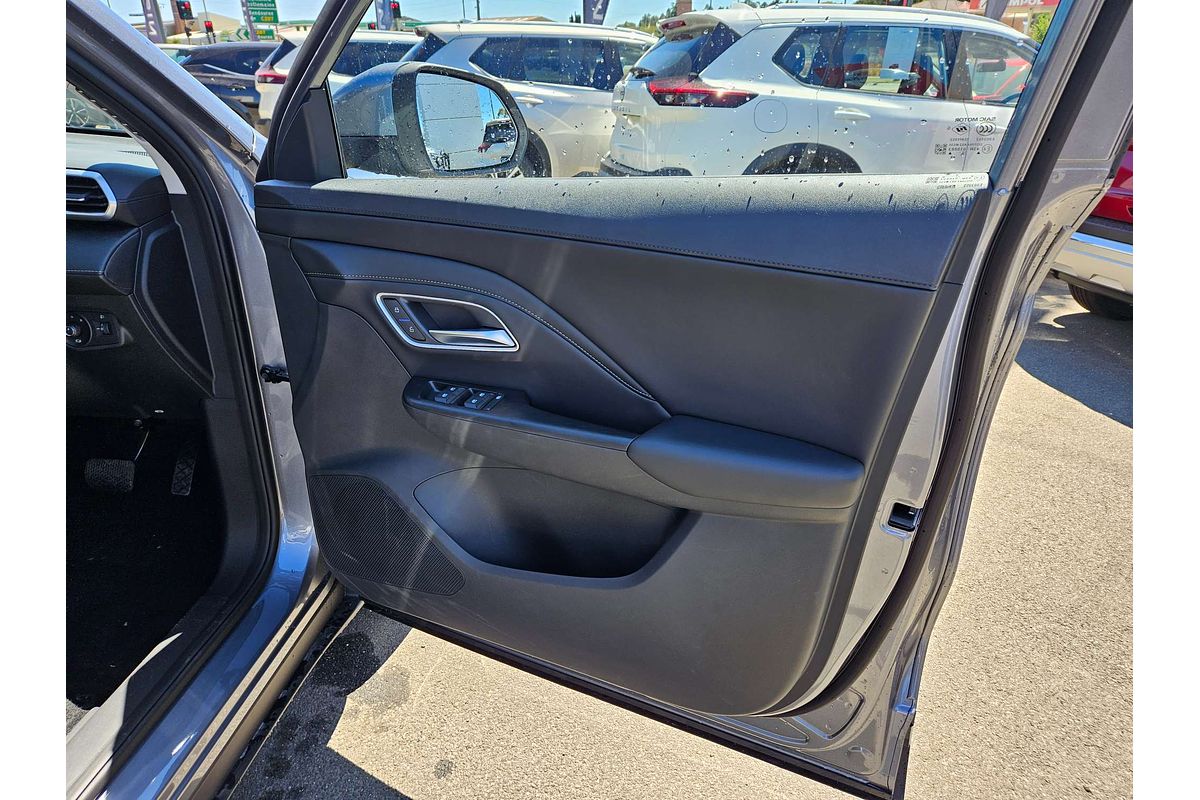 2025 MG ZS Essence ZS32