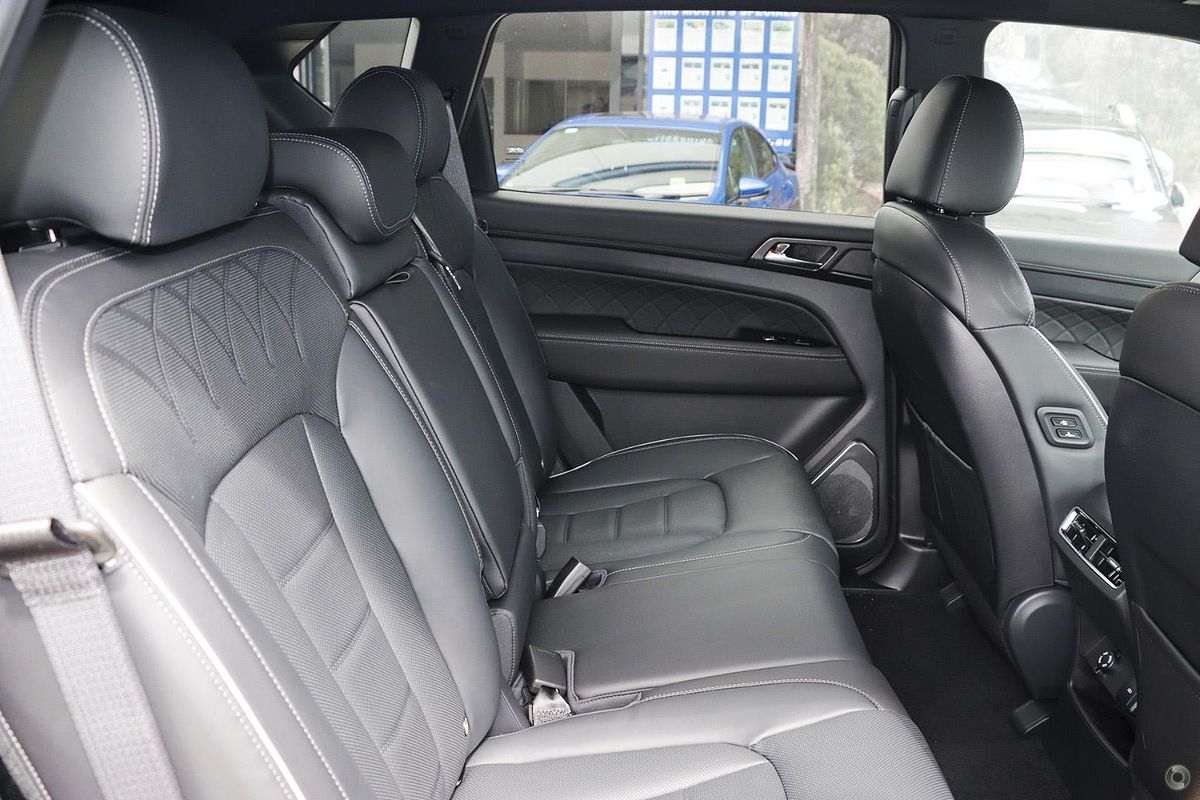 2023 SsangYong Rexton Ultimate Y461