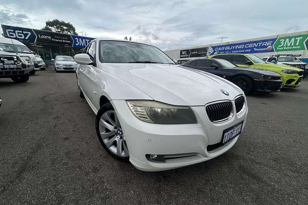2010 BMW 3 Series 320d Lifestyle E90