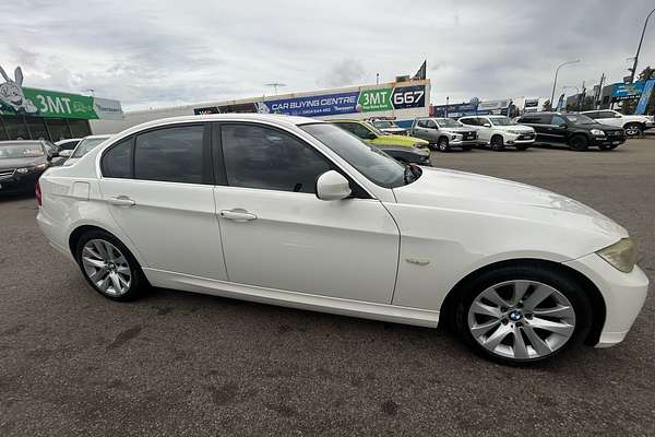 2010 BMW 3 Series 320d Lifestyle E90