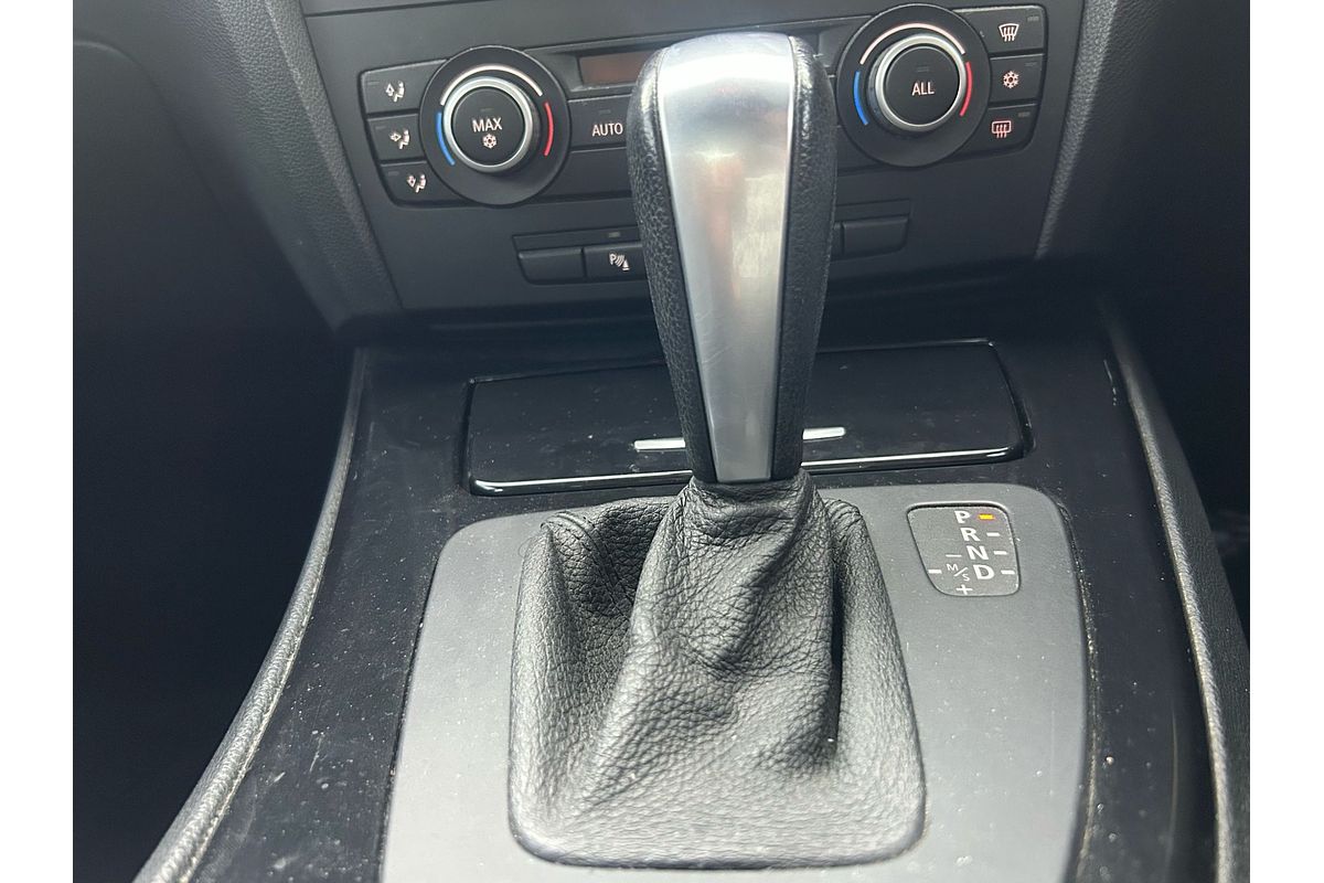 2010 BMW 3 Series 320d Lifestyle E90