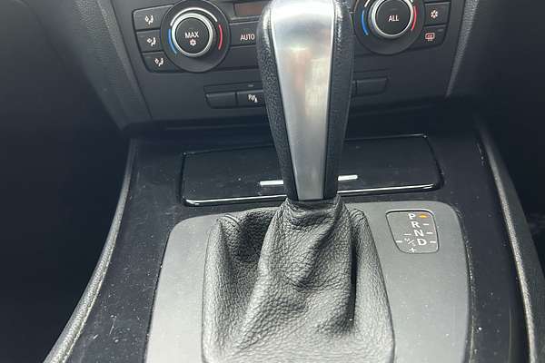 2010 BMW 3 Series 320d Lifestyle E90