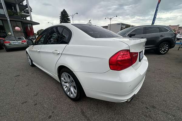 2010 BMW 3 Series 320d Lifestyle E90