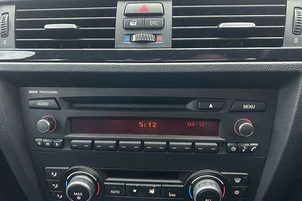 2010 BMW 3 Series 320d Lifestyle E90