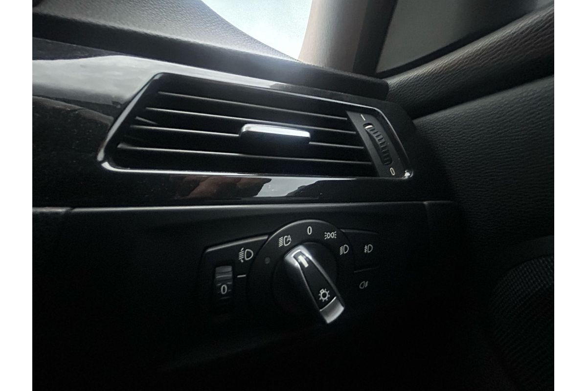 2010 BMW 3 Series 320d Lifestyle E90