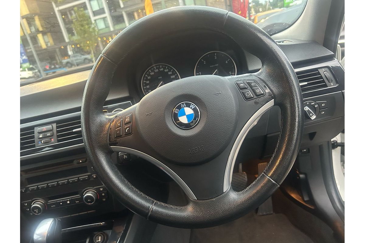 2010 BMW 3 Series 320d Lifestyle E90