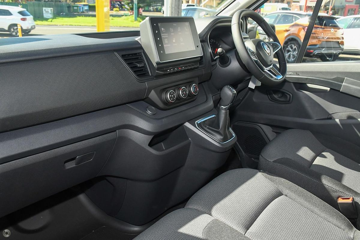 2024 Renault Trafic Pro X82 SWB
