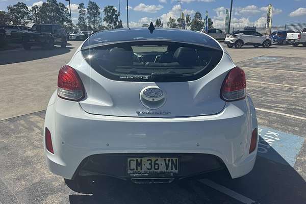 2013 Hyundai Veloster + FS2