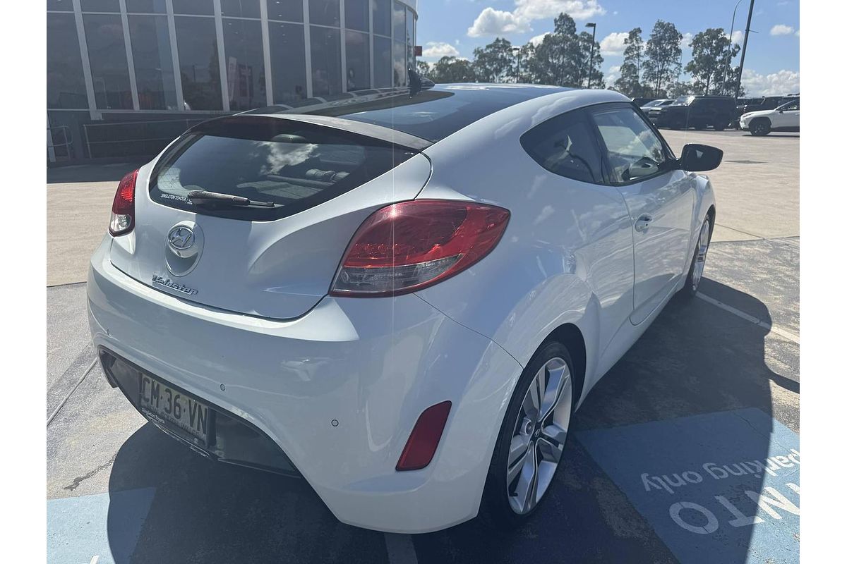 2013 Hyundai Veloster + FS2
