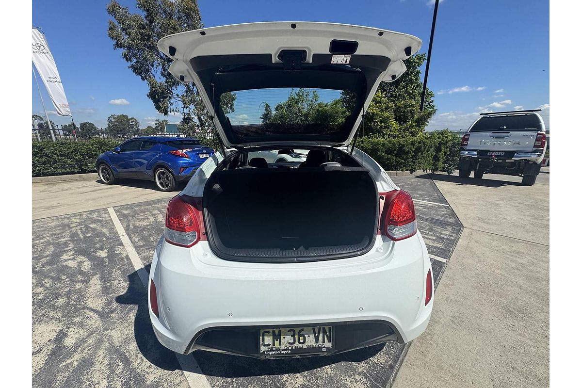 2013 Hyundai Veloster + FS2