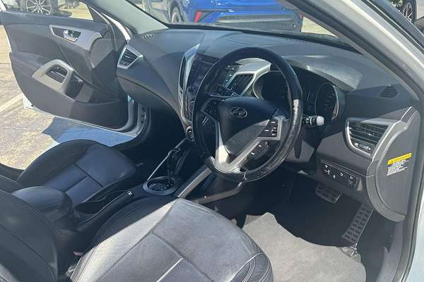 2013 Hyundai Veloster + FS2