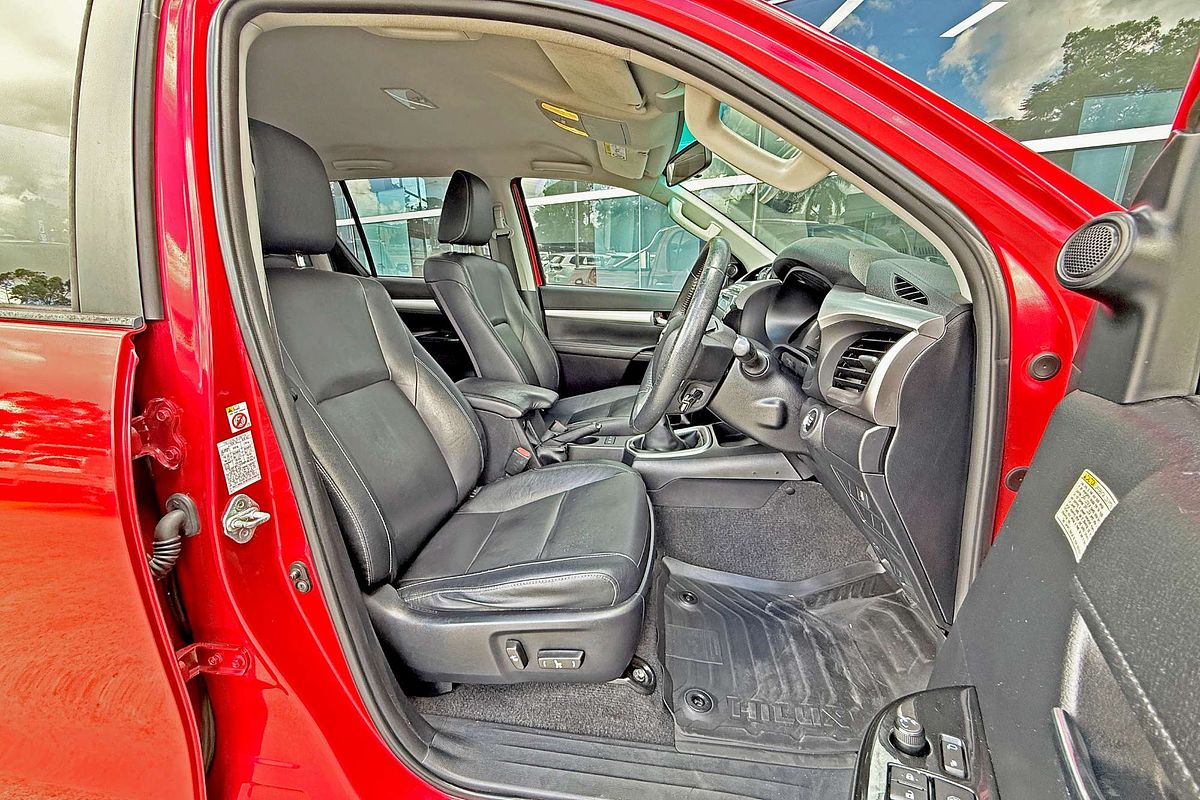 2015 Toyota Hilux SR5 GUN126R 4X4