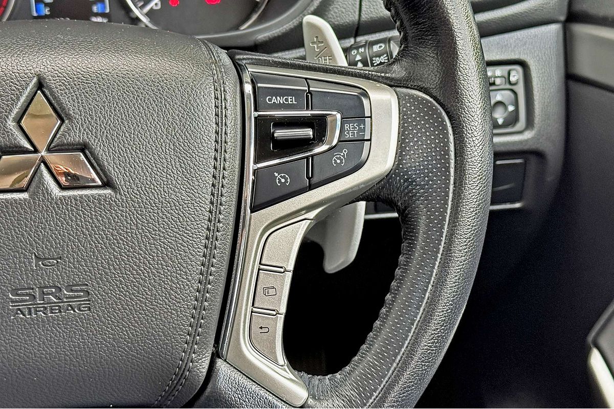 2017 Mitsubishi Pajero Sport GLS QE