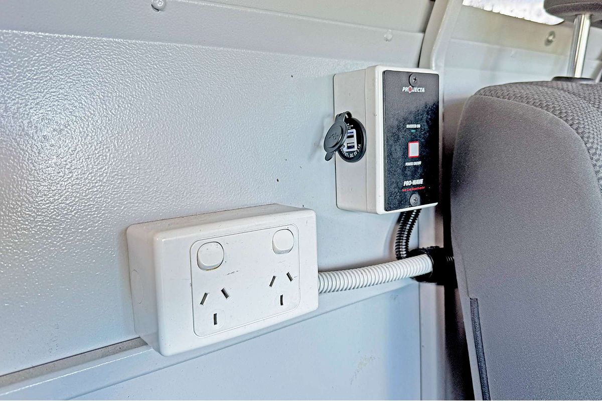 2019 Toyota Hiace GDH300R LWB