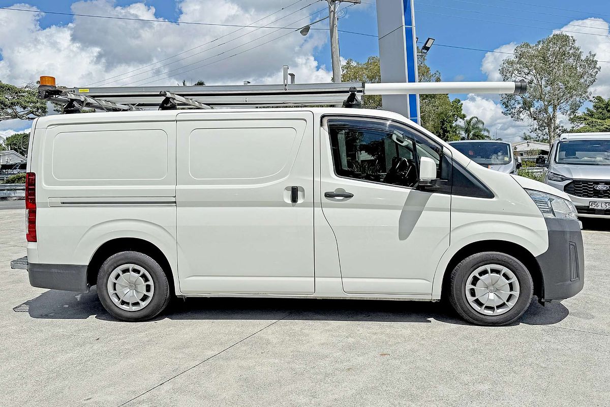 2019 Toyota Hiace GDH300R LWB