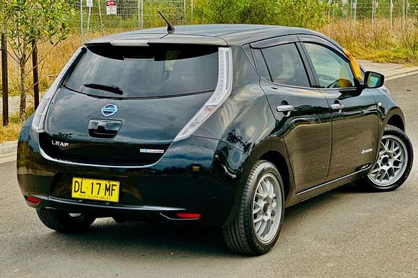 2016 Nissan LEAF Autech AZE0