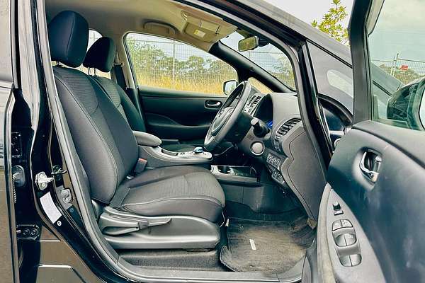 2016 Nissan LEAF Autech AZE0