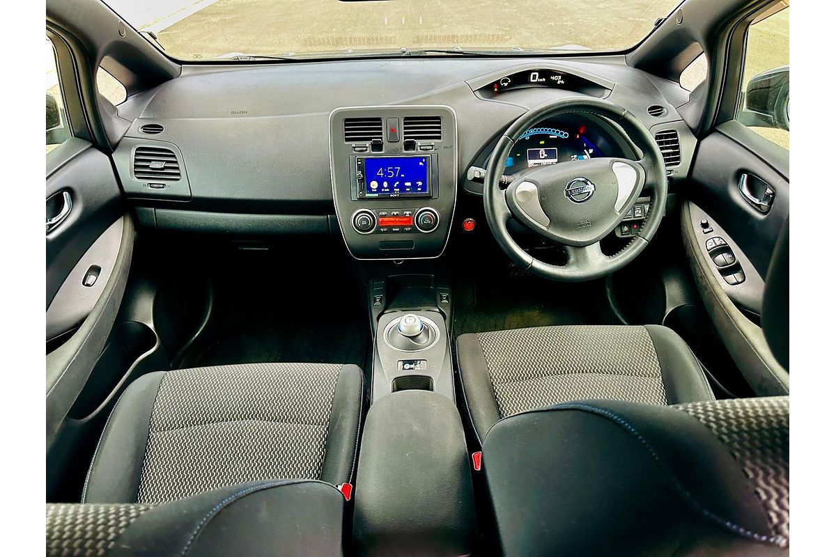 2016 Nissan LEAF Autech AZE0