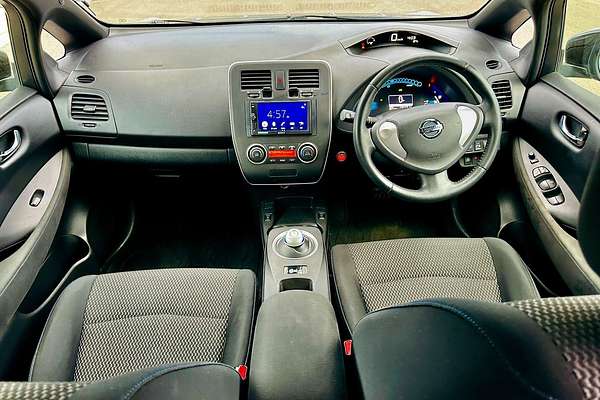 2016 Nissan LEAF Autech AZE0