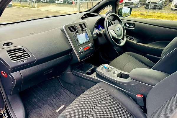 2016 Nissan LEAF Autech AZE0