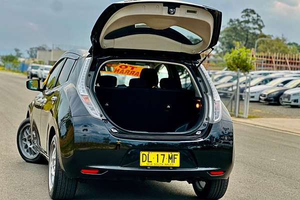 2016 Nissan LEAF Autech AZE0