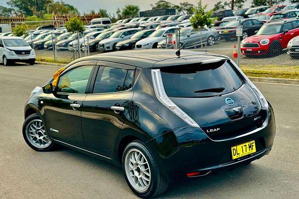 2016 Nissan LEAF Autech AZE0
