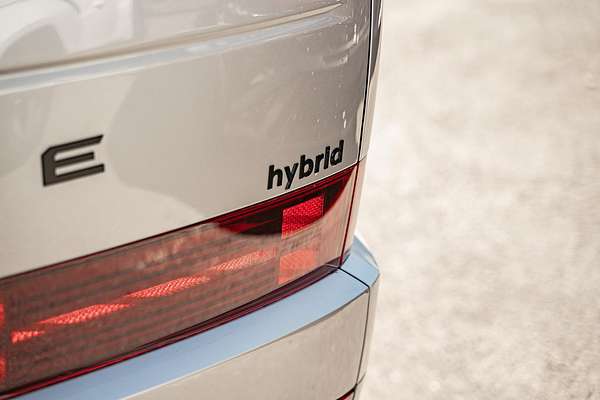 2025 Hyundai Santa Fe Hybrid Calligraphy MX5.V1