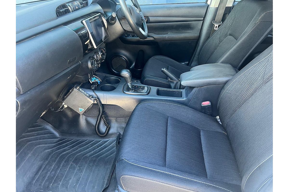 2020 Toyota Hilux SR GUN126R 4X4