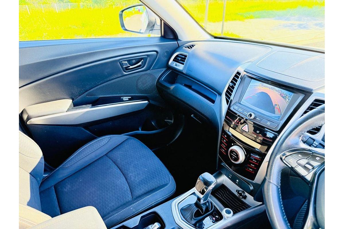 2019 SsangYong Tivoli ELX X100