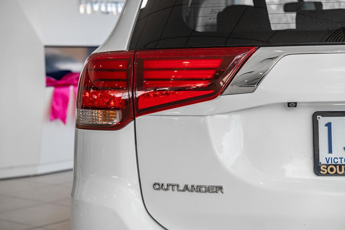 2017 Mitsubishi Outlander LS ZK