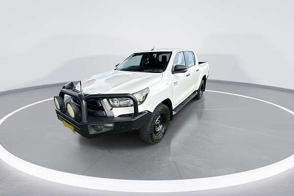 2020 Toyota Hilux SR GUN126R