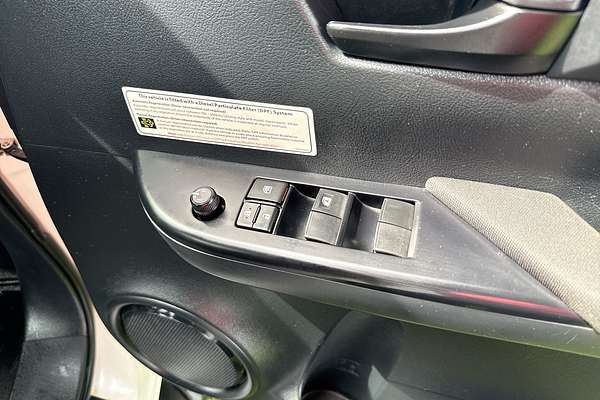 2020 Toyota Hilux SR GUN126R