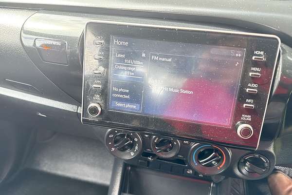 2020 Toyota Hilux SR GUN126R